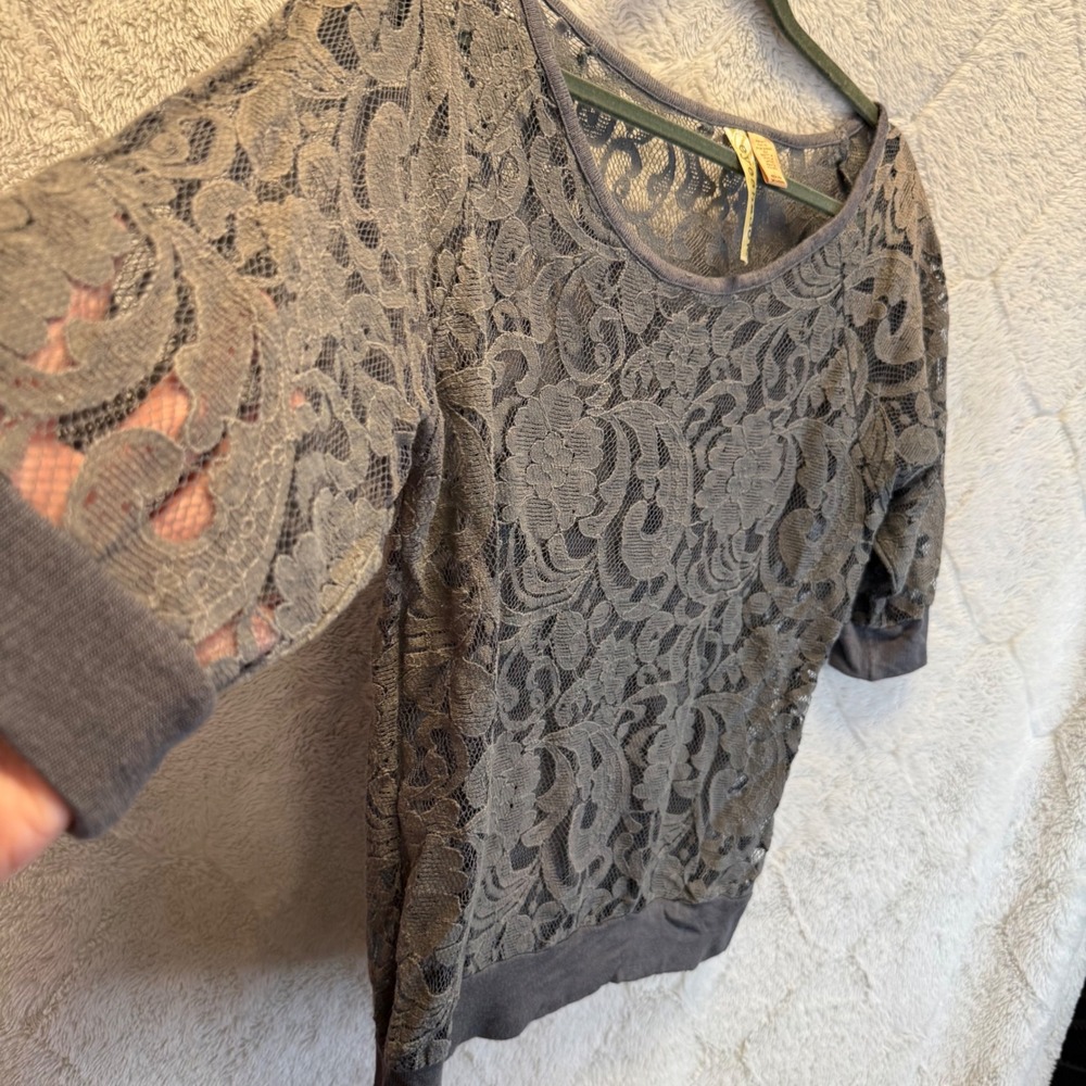Eyeshadow Womens L Gray Floral Lace‎ Sheer Top 3/4 Sleeve Romantic Grunge Y2K